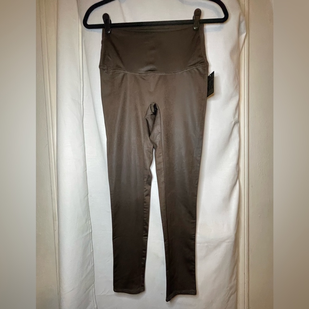 NWT DG2 Diane Gilman Chocolate Brown Slim & Sleek Coated Leggings Size XS